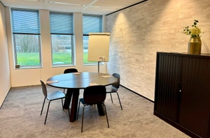 Tribes-AdamZuiderhof-Meeting1