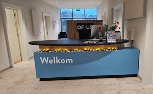 OF-US-Enschede-entree