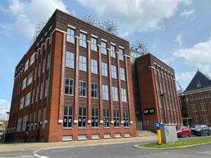 OF-US-Enschede-gebouw