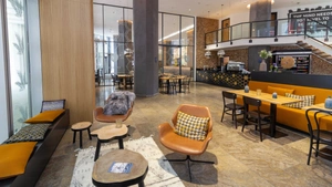 Tribes-FrankfurtGardenTower-Bar