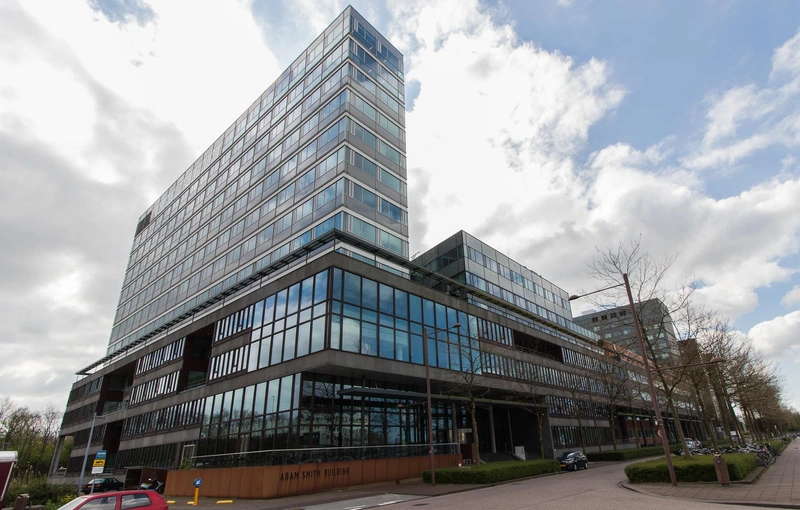 Tribes-AdamSmith-gebouw
